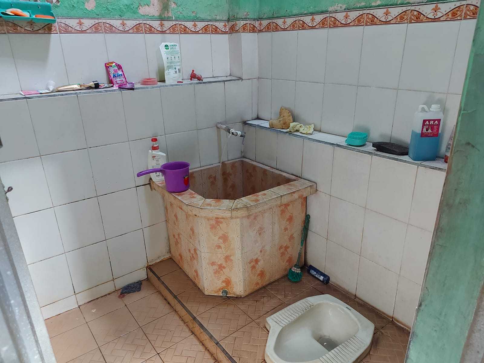 Foto Jamban/WC 100%